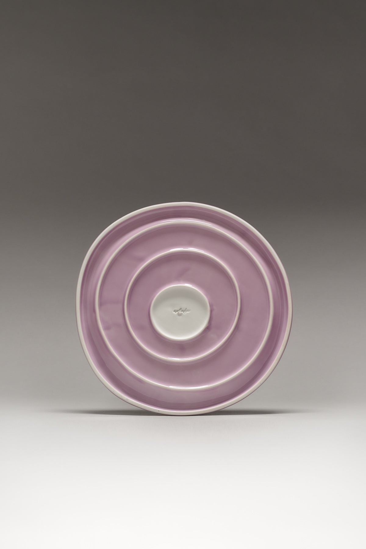 Rolled Rim Dinner Plate | Large Porcelain Plate for Generous