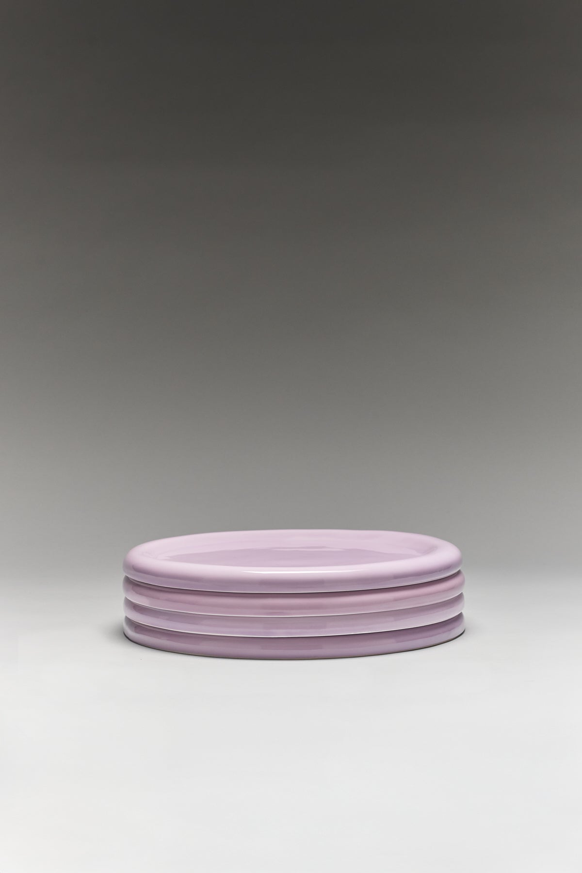 Rolled Rim Dinner Plate | Large Porcelain Plate for Generous