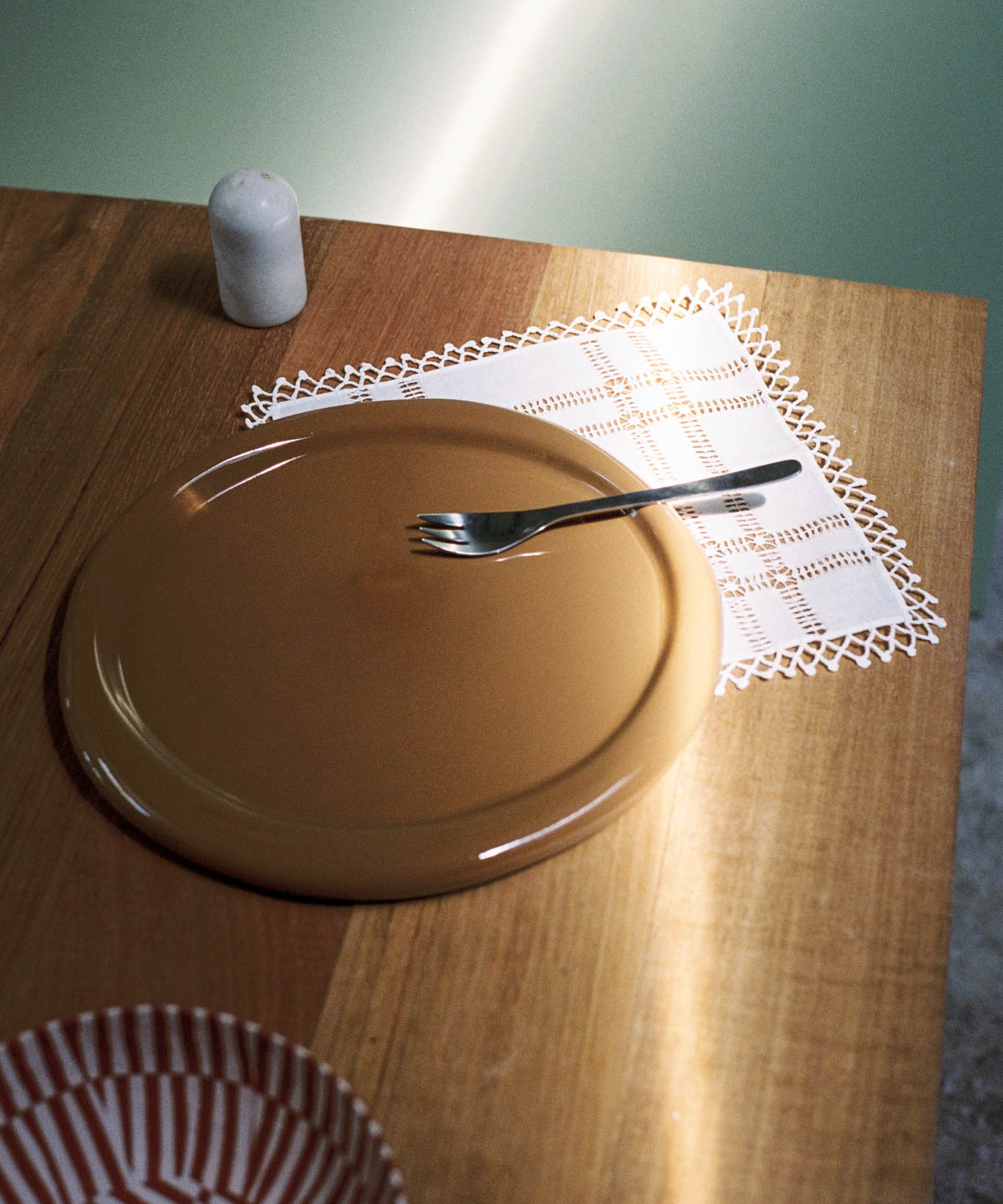 N°012 Rolled Rim Dinner Plate