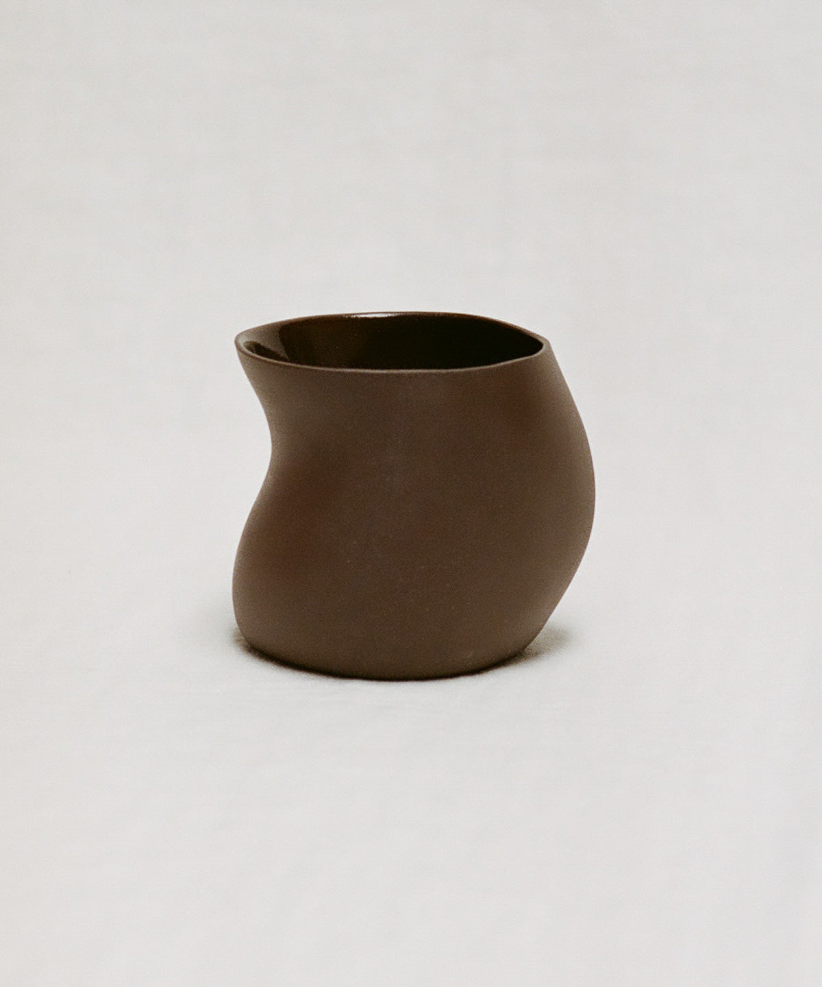 N°002 Cup with Curves